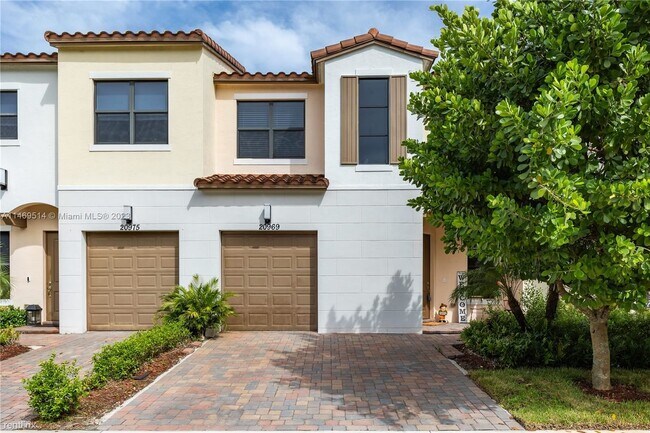 Building Photo - 3 br, 3 bath House - 20969 NW 1st Ct