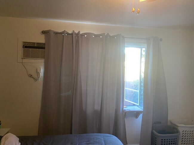 Bedroom - 501 Parker Dr