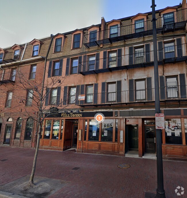Building Photo - 204 Cambridge St