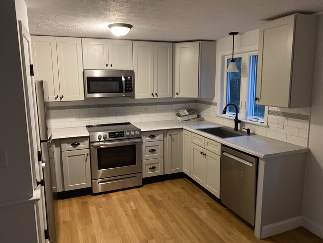 Foto del edificio - 6 Cove Rd