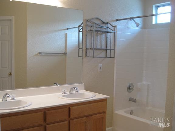 Foto del edificio - 111 Chimney Rock Ct