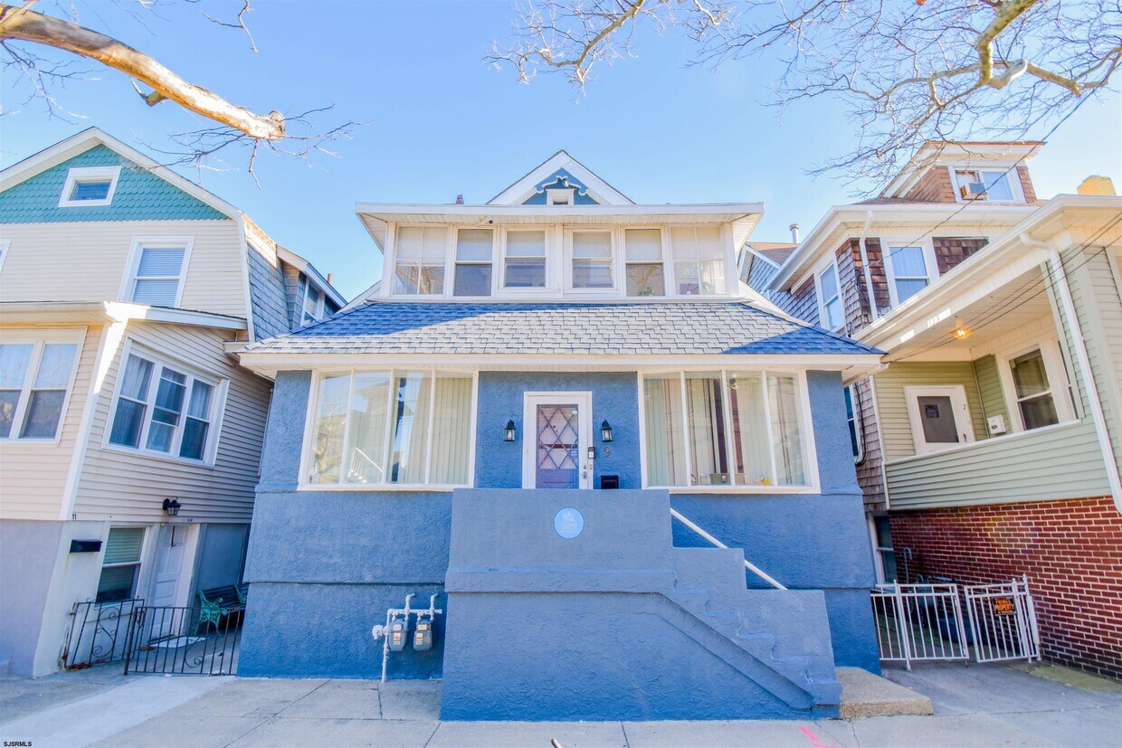 9 N Weymouth Ave, Ventnor City, NJ 08406 Townhome Rentals in Ventnor