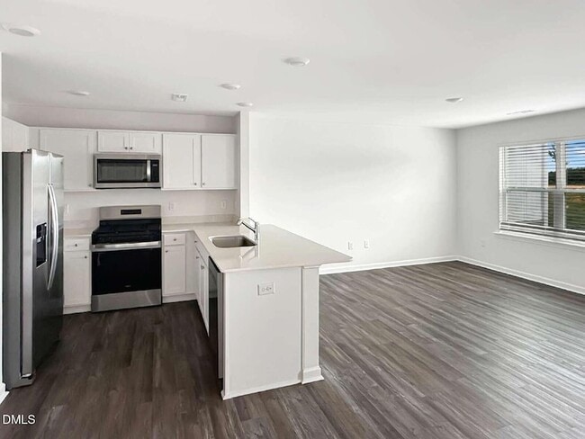 Building Photo - 108 Clementine St