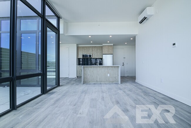 Foto del edificio - 160 Clarkson Ave