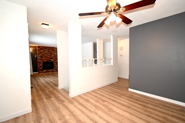 Building Photo - 2943 Langley Crescent