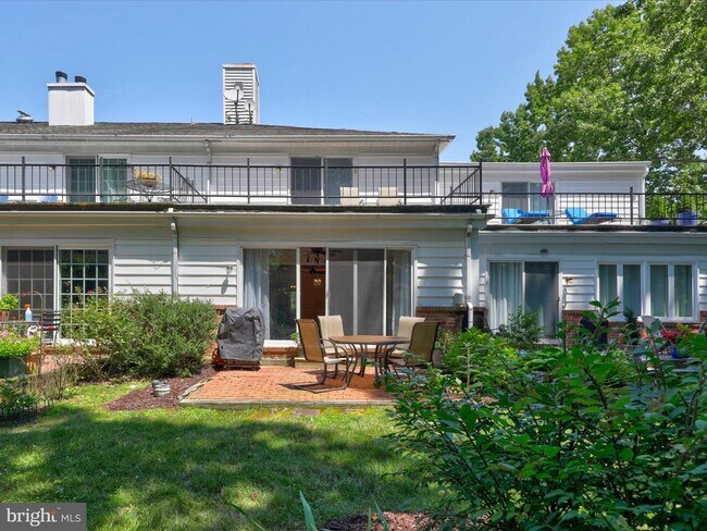 Foto del edificio - 24345 Widgeon Pl