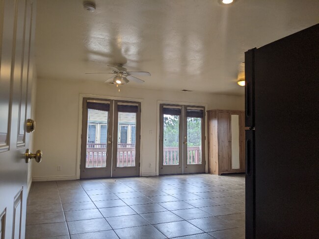 Foto del edificio - 1488 S Noelle Ln
