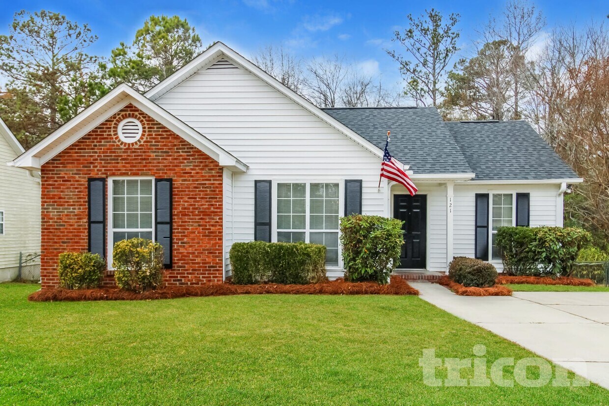 Foto principal - 121 Green Rose Rd