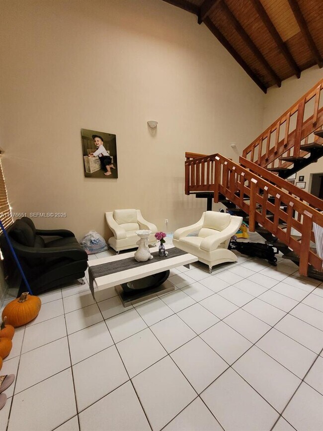 Foto del edificio - 10932 SW 25th St