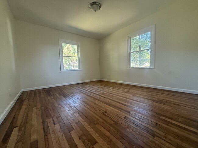 Foto del edificio - 535 1st St NE