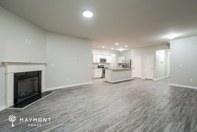 Building Photo - Generous 5-Bedroom Home in Grovetown, GA