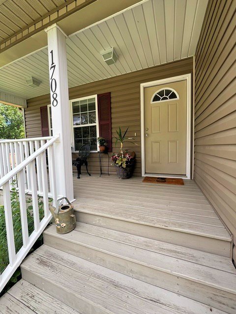 Foto del edificio - 1708 Haywood Rd