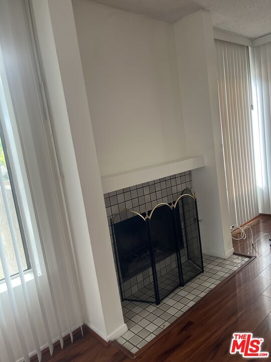 Foto del edificio - 849 E Victoria St