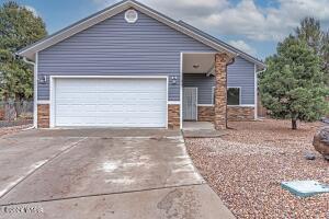 Primary Photo - 71 N Canyon Loop