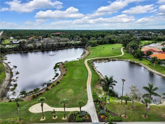 Foto del edificio - 92 Glen Eagle Cir