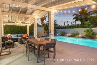 Building Photo - 915 E Racquet Club Rd