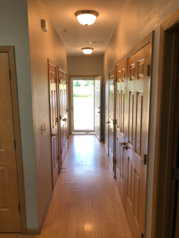 6865 99th Pl, Pleasant Prairie, WI 53158 Condo for Rent in Pleasant