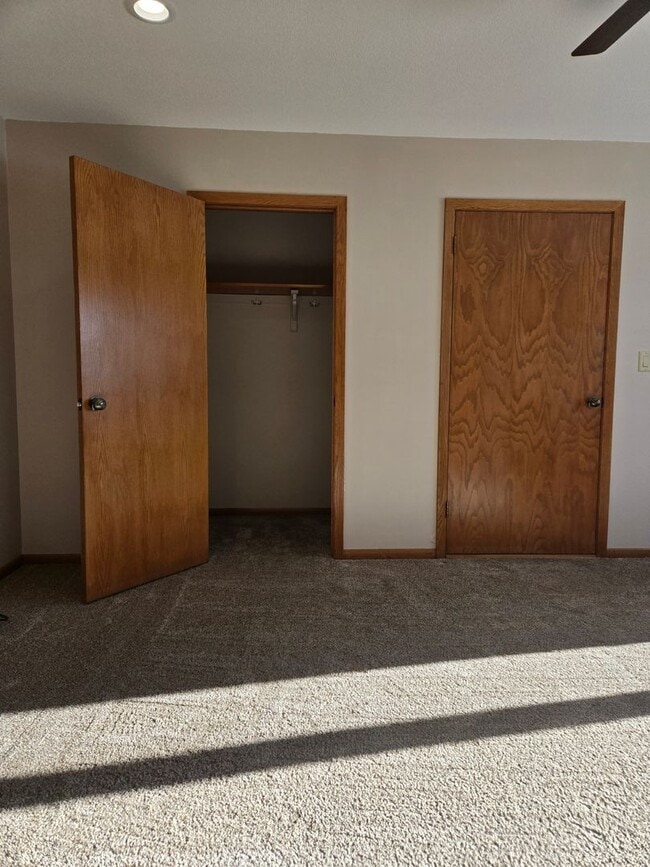 Foto del edificio - 922 E 12th Ave