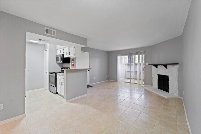 Building Photo - 6001 Reims Rd