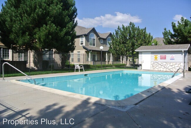 Foto del edificio - 2 br, 2.5 bath House - 1235 W 112th Ave #C