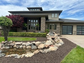 Building Photo - 3006 N 192nd Ave