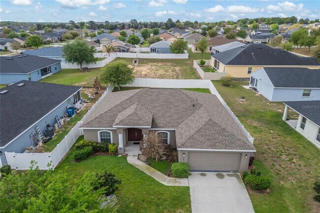 Building Photo - 520 Pheasant Dr