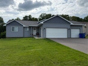 Building Photo - 349 Aspen Dr