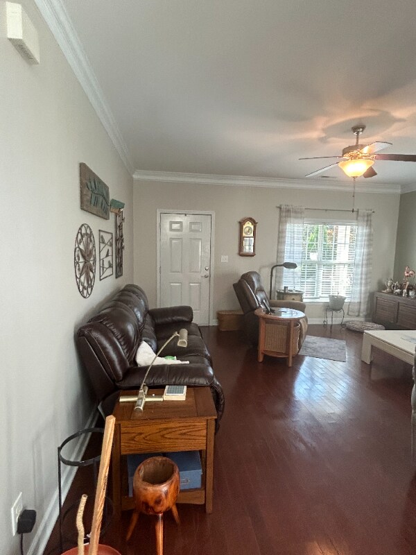 Foto del edificio - 100 Ashby Dr