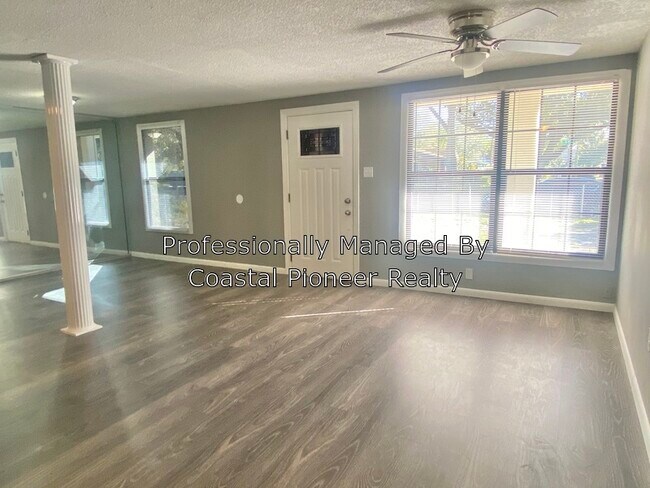 Foto del edificio - 3016 N 44th St