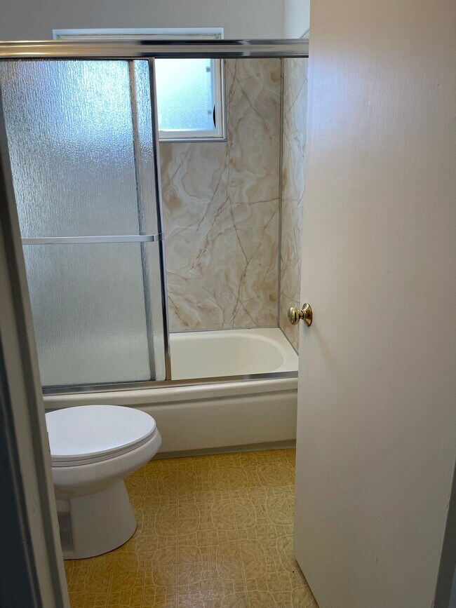 Foto del edificio - 405 Santa Fe Ave