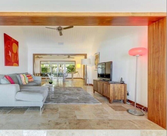 Foto del edificio - 1525 Cleveland Rd