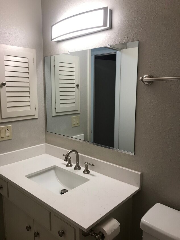 6313 Plymouth Rd Unit 6313 Plymouth Rd., Stockton, CA 95207 Condo for