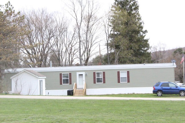 Building Photo - 7207 Hunter's Creek Rd