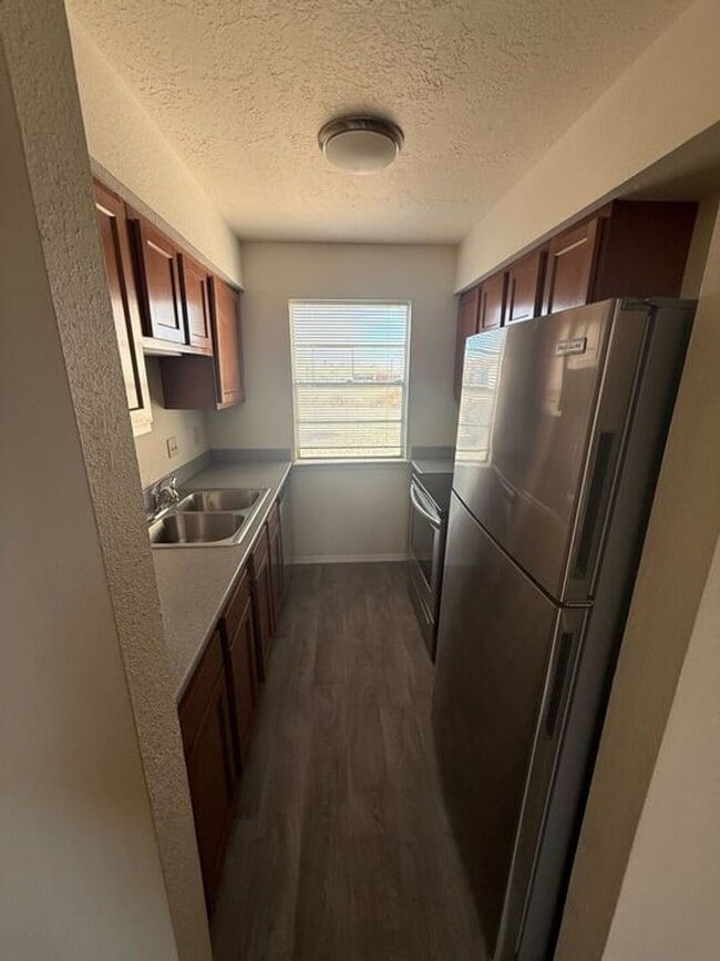 Foto del edificio - 4601 Carlisle Blvd NE