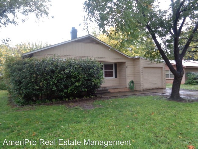 Building Photo - 3 br, 1 bath House - 3042 GRAND