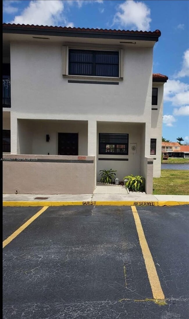 Building Photo - 13420 SW 62nd St