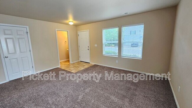 Foto del edificio - 2369 SW Siskin Cir