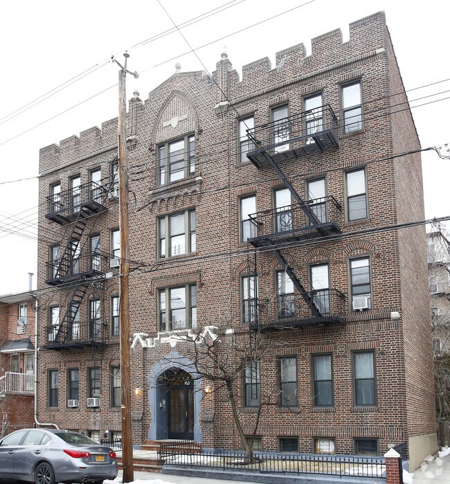 Building Photo - 2039 Homecrest Ave