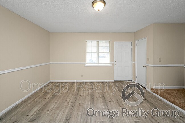 Foto del edificio - 600 S Broadway Ave