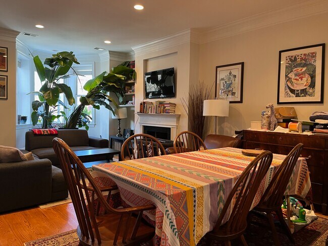 Building Photo - 1707 13th St NW