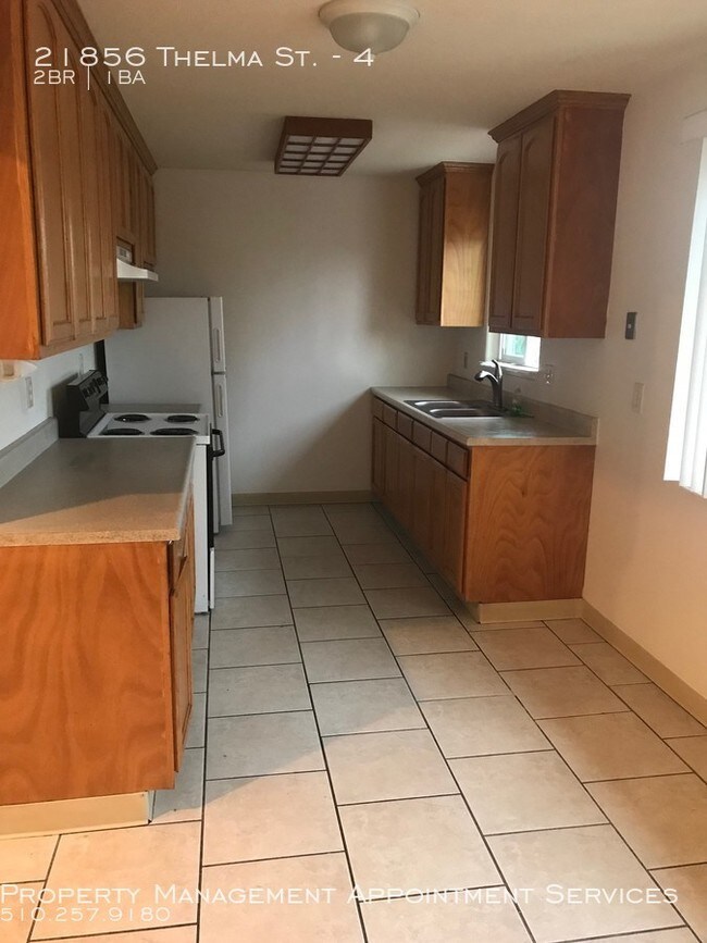 Building Photo - 2BD- 4-PLEX $500 MOVE-IN BONUS & NO APP FEE!