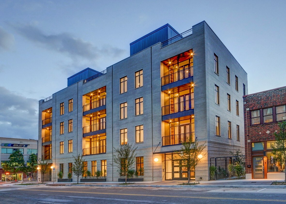 Foto principal - 701 N Hudson Ave