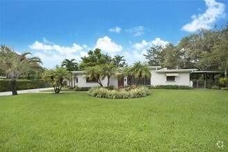 Building Photo - 7825 SW 98th St