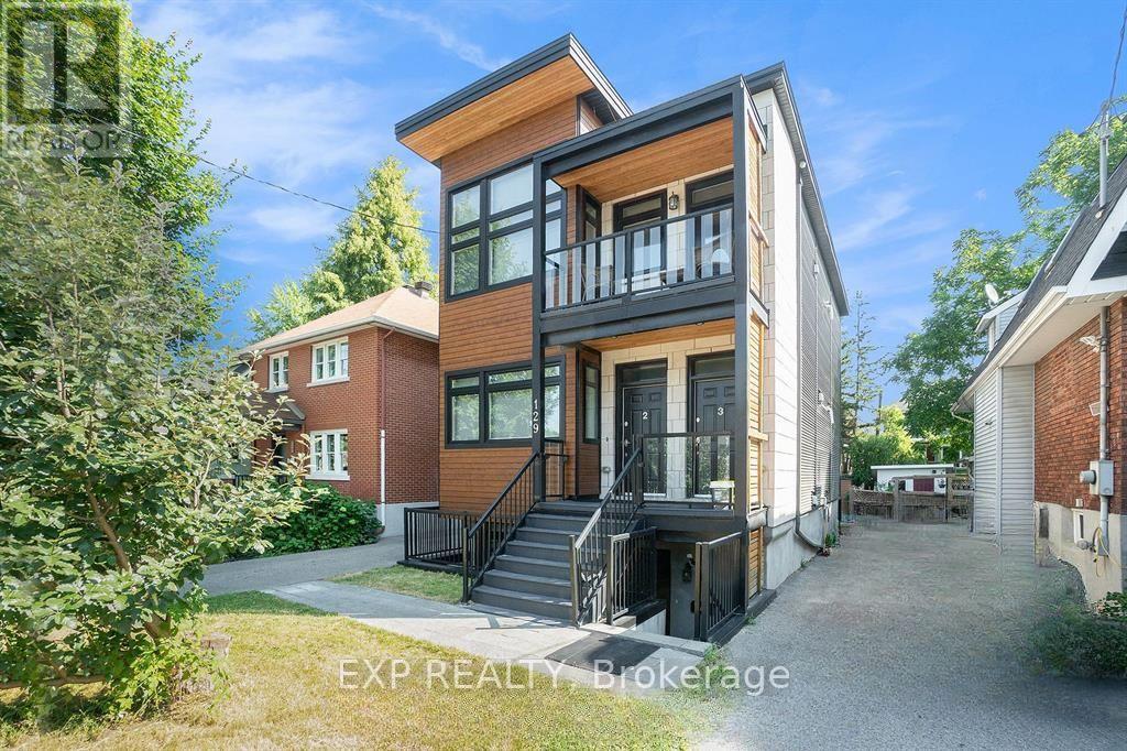 Photo principale - 129-129 Smirle Ave
