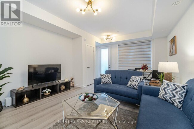 Photo du bâtiment - 3405 Ridgeway Dr