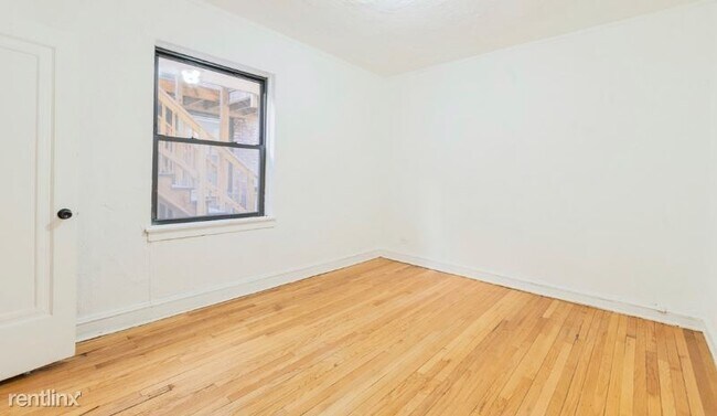 Building Photo - 5240 S Drexel Ave