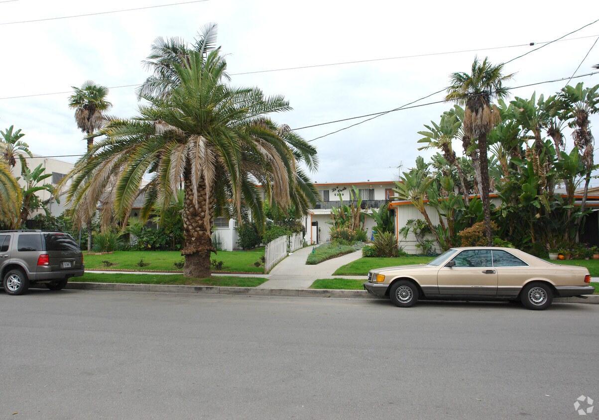 La Perle Apartments Apartments in North Hollywood, CA