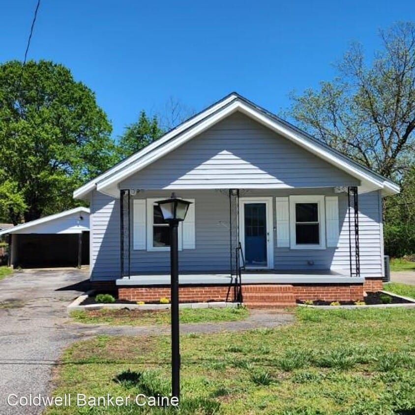 3 br, 2 bath House 107 Street House Rental in Greer, SC