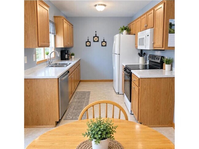 Foto del edificio - 7130 Jorgensen Ln S