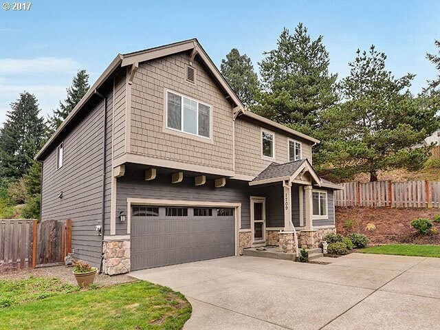 Foto principal - Gorgeous 4 Bed, 2.5 Bath Spacious House!